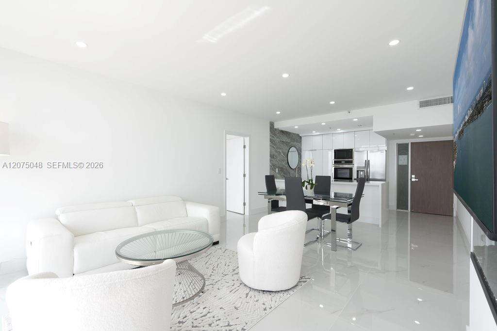 Grandview Palace at 7601 Treasure Dr, North Bay Village, FL 33141 - For Rent photo 19