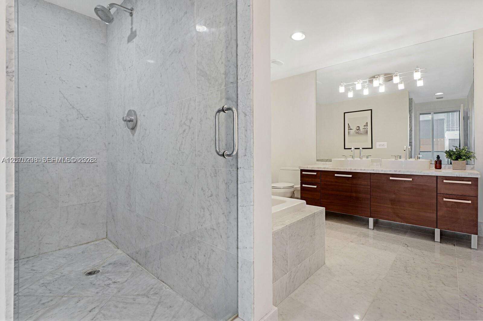 Vizcayne South at 253 2 St, Miami, FL 33132 - For Rent photo 18