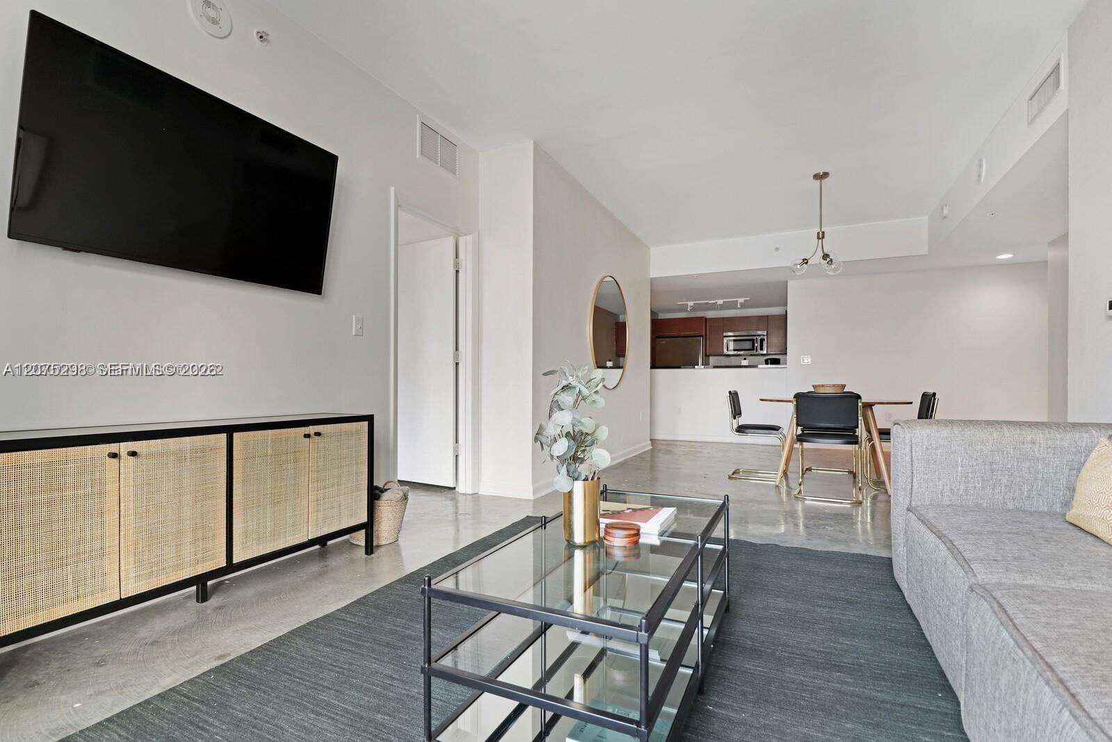 Vizcayne South at 253 2 St, Miami, FL 33132 - For Rent photo 6