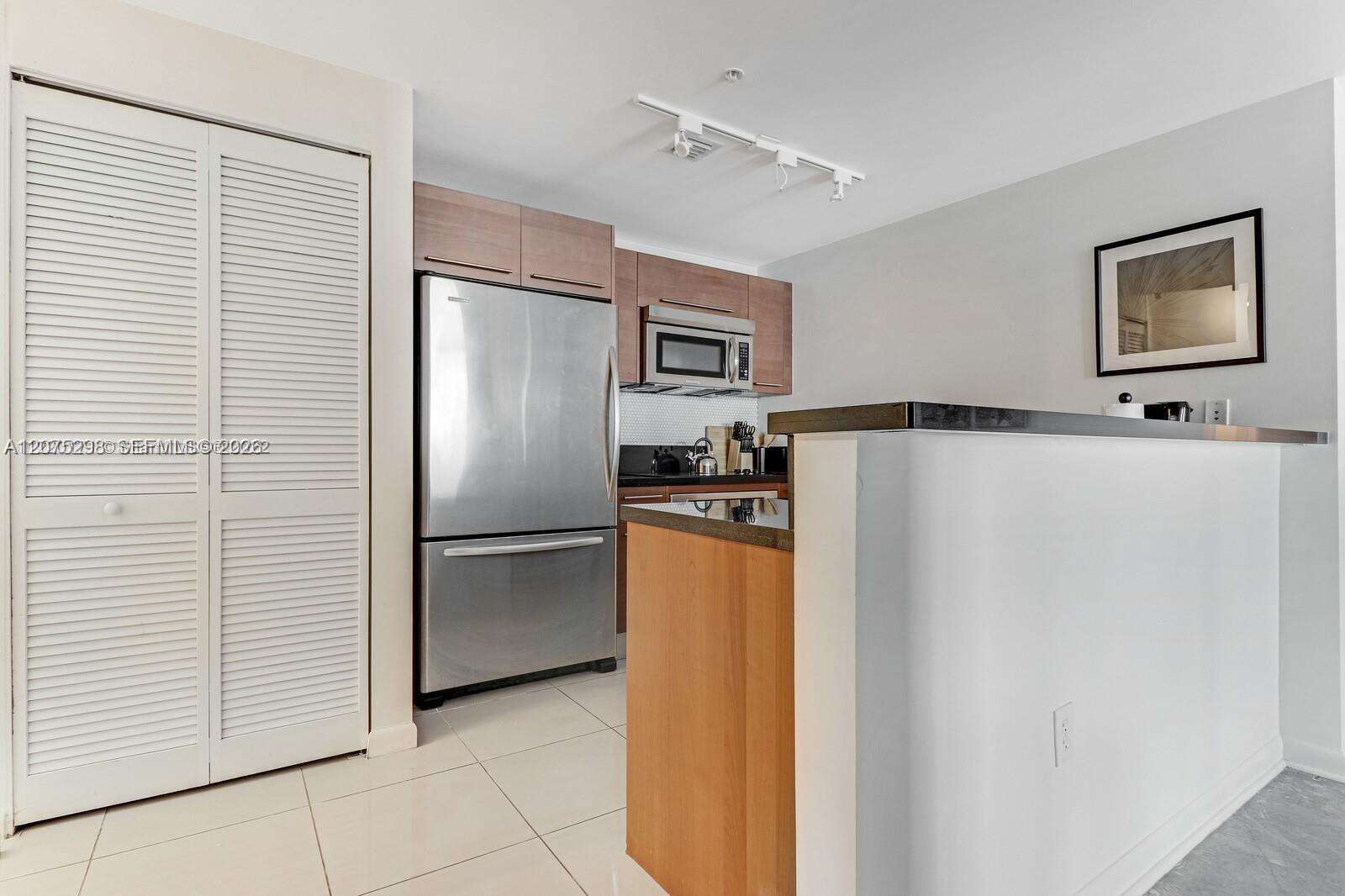 Vizcayne South at 253 2 St, Miami, FL 33132 - For Rent photo 10