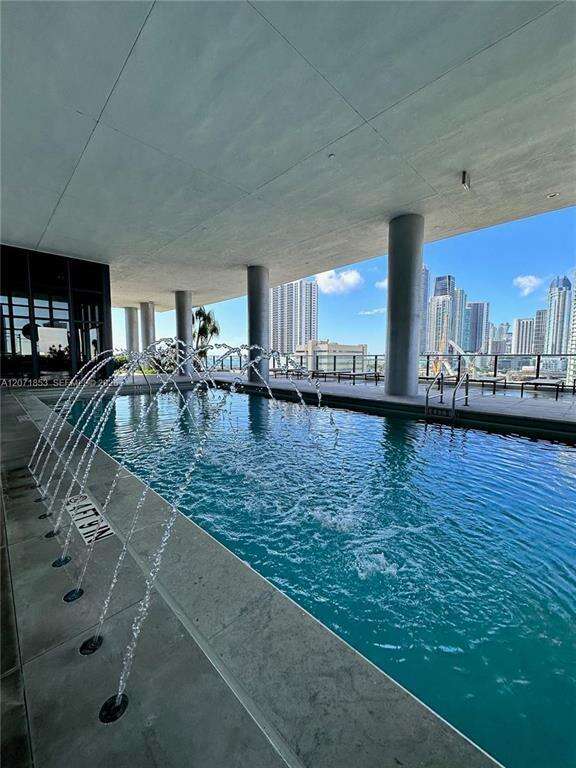 Canvas at 1600 1, Miami, FL 33132 - For Rent photo 18