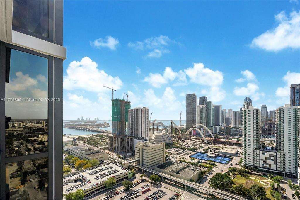 Canvas at 1600 1, Miami, FL 33132 - For Rent photo 20