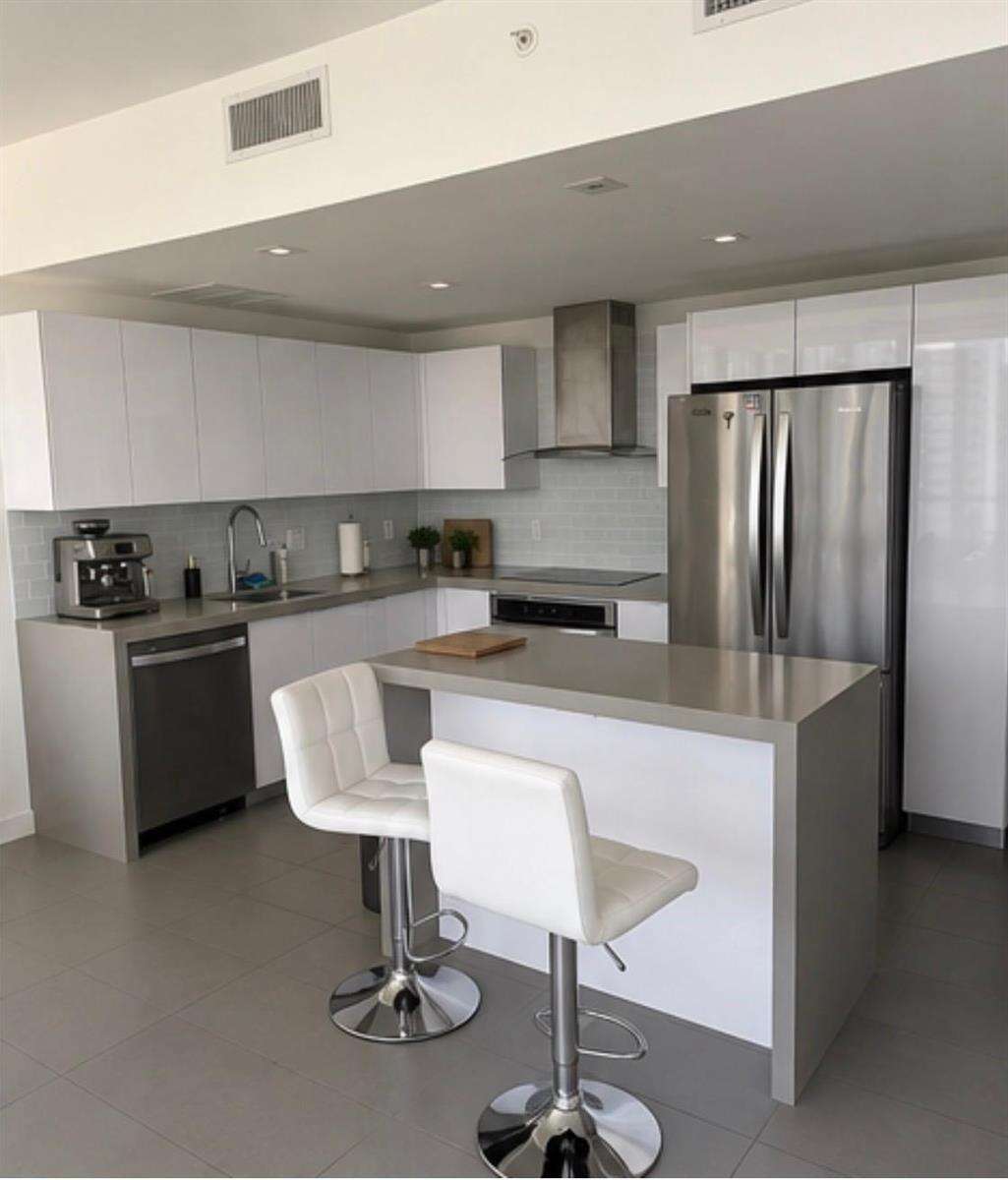 Canvas at 1600 1, Miami, FL 33132 - For Rent photo 3