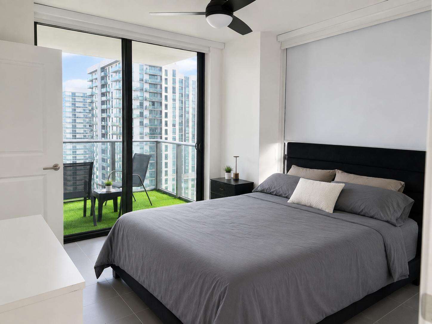 Canvas at 1600 1, Miami, FL 33132 - For Rent photo 5