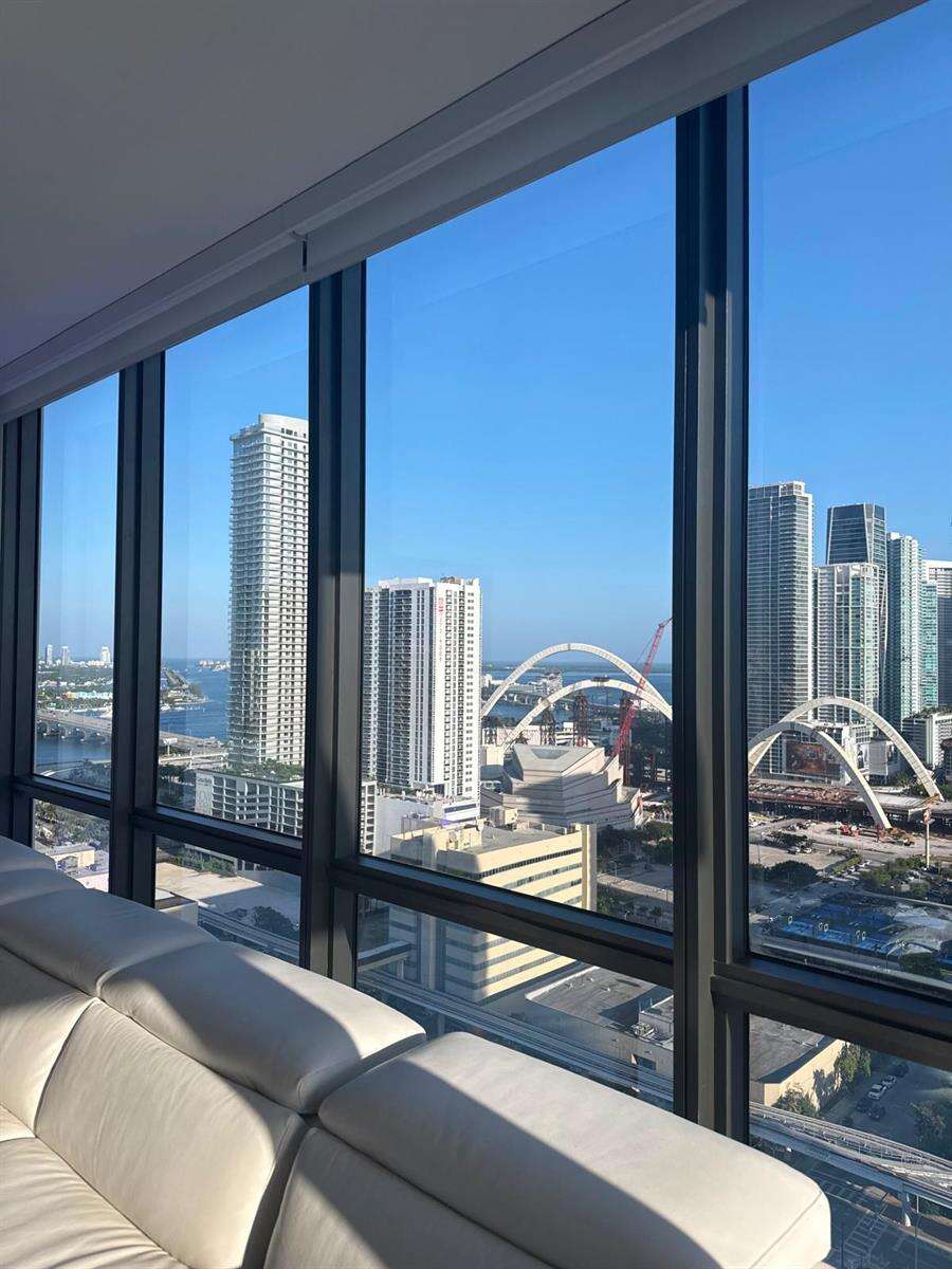 Canvas at 1600 1, Miami, FL 33132 - For Rent photo 10