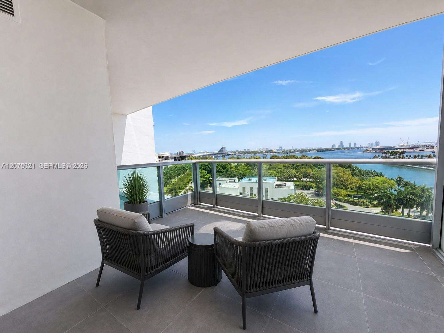 900 Biscayne at 900 Biscayne Blvd, Miami, FL 33132 - For Rent photo 17