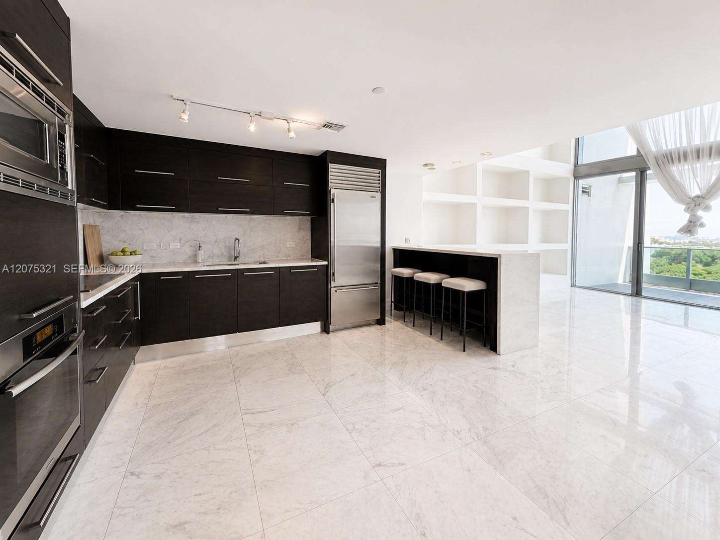 900 Biscayne at 900 Biscayne Blvd, Miami, FL 33132 - For Rent photo 5