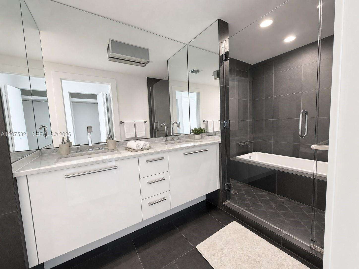 900 Biscayne at 900 Biscayne Blvd, Miami, FL 33132 - For Rent photo 10