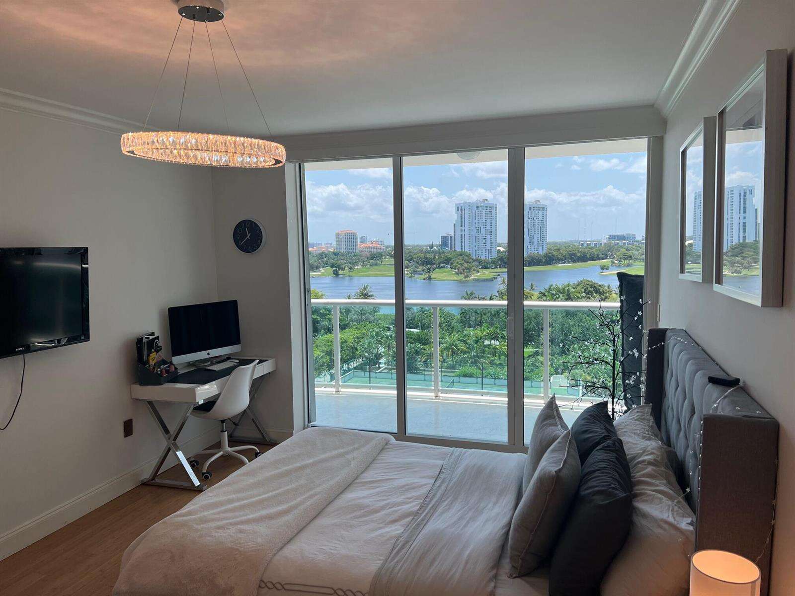 Hamptons South at 20201 Country Club, Aventura, FL 33180 - For Rent photo 17