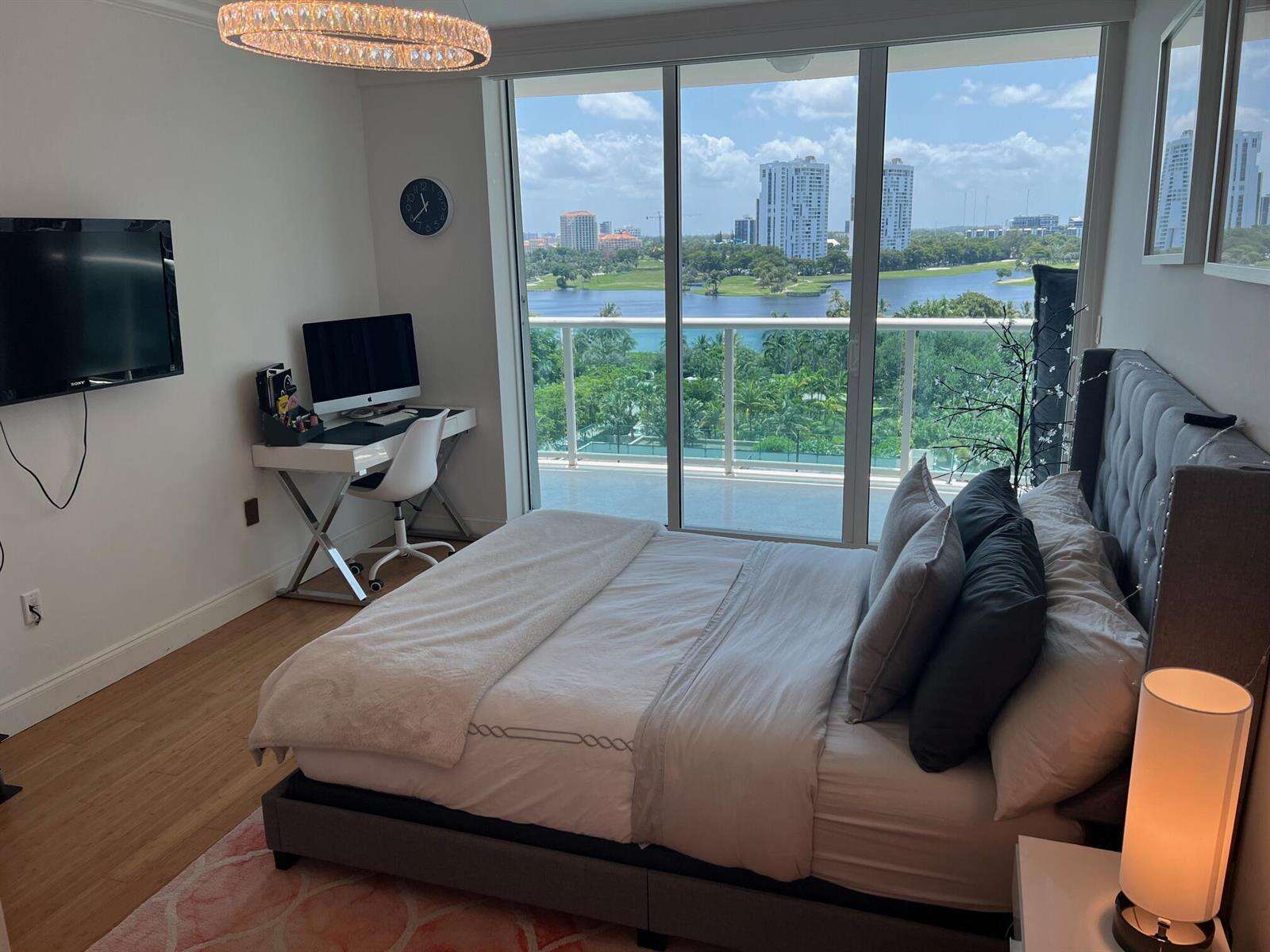 Hamptons South at 20201 Country Club, Aventura, FL 33180 - For Rent photo 18