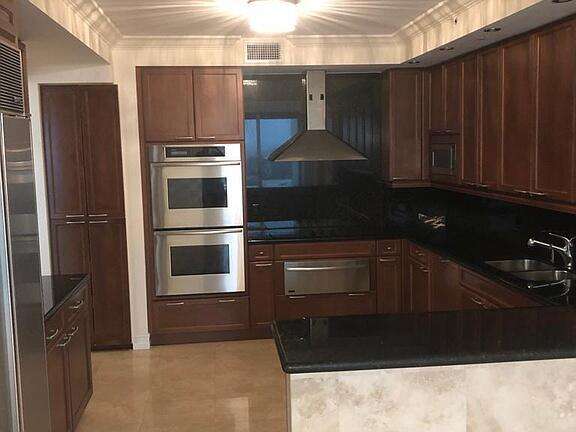 Hamptons South at 20201 Country Club, Aventura, FL 33180 - For Rent photo 36