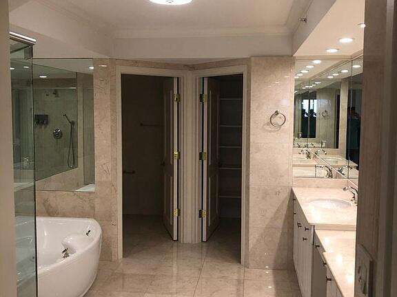 Hamptons South at 20201 Country Club, Aventura, FL 33180 - For Rent photo 38