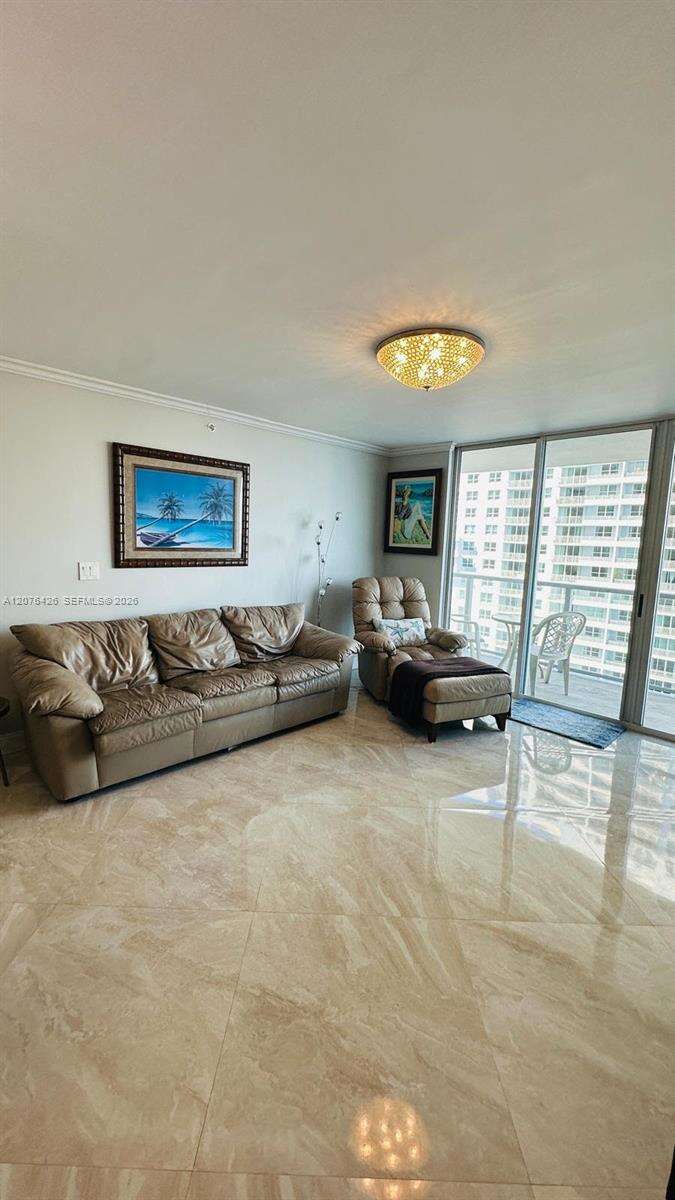 The Mark On Brickell at 1155 Brickell Bay Dr, Miami, FL 33131 - For Rent photo 3