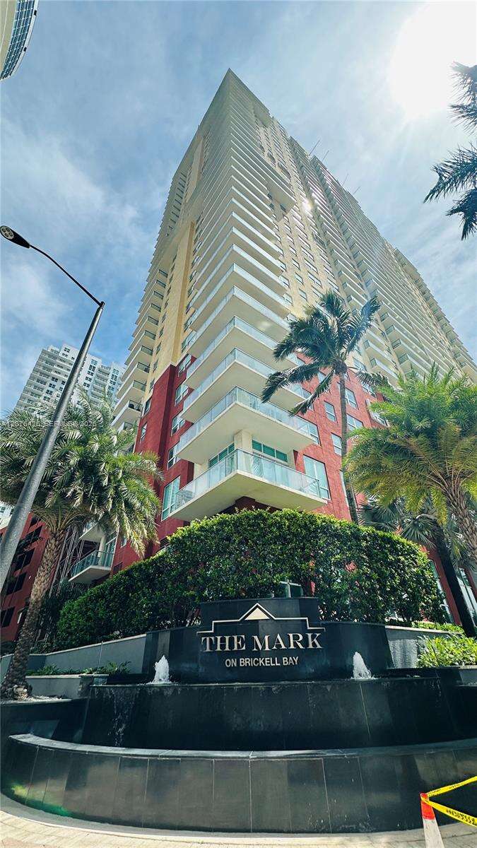 The Mark On Brickell at 1155 Brickell Bay Dr, Miami, FL 33131 - For Rent photo 21