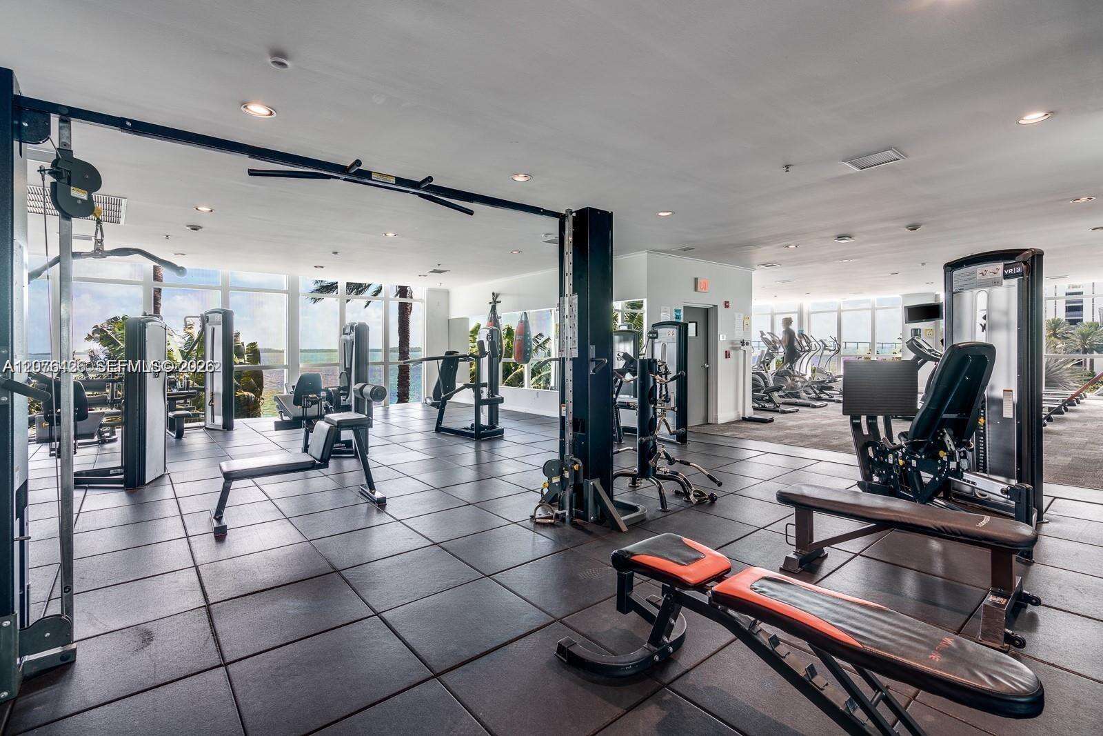 The Mark On Brickell at 1155 Brickell Bay Dr, Miami, FL 33131 - For Rent photo 26