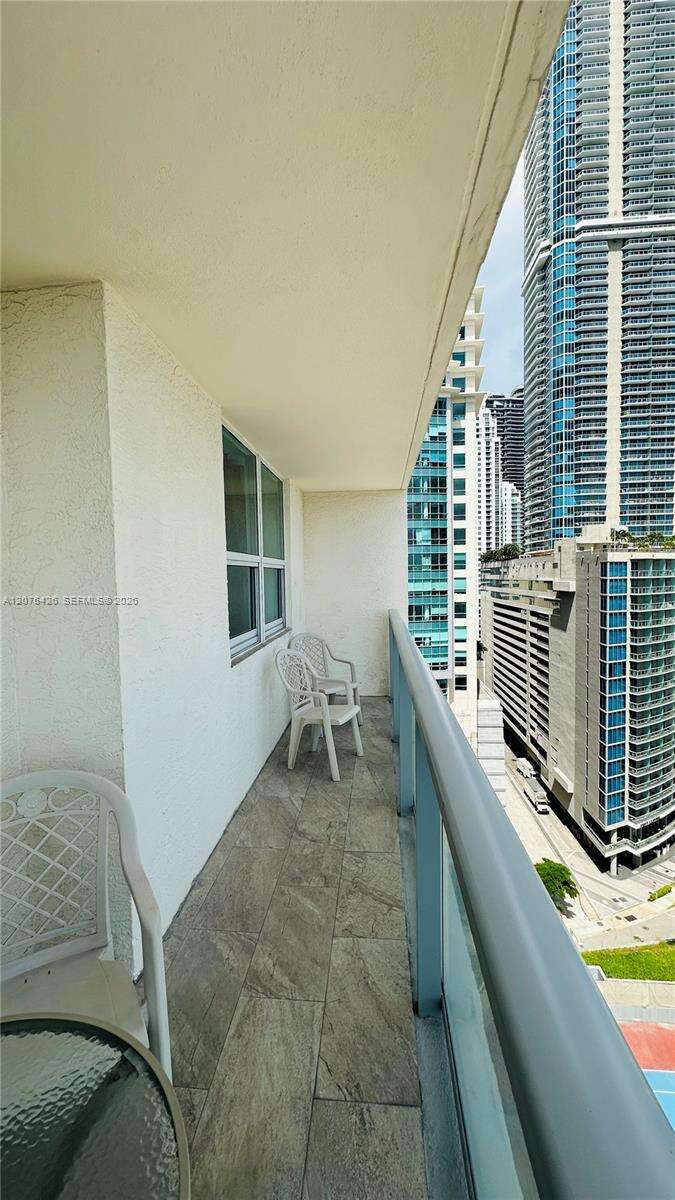 The Mark On Brickell at 1155 Brickell Bay Dr, Miami, FL 33131 - For Rent photo 32