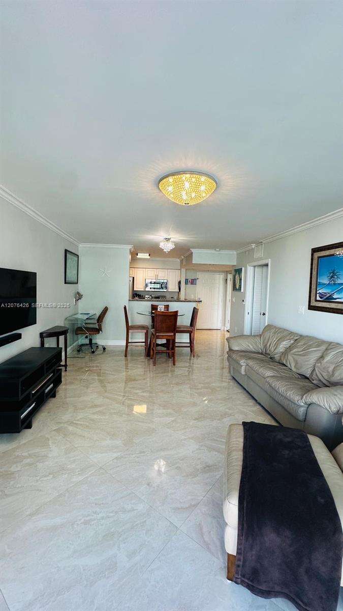 The Mark On Brickell at 1155 Brickell Bay Dr, Miami, FL 33131 - For Rent photo 7