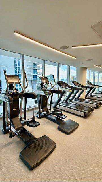 Jade Ocean at 17121 Collins Ave, Sunny Isles Beach, FL 33160 - For Rent photo 19