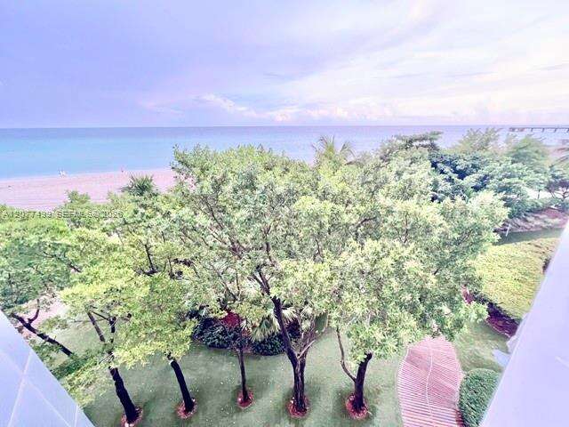 Jade Ocean at 17121 Collins Ave, Sunny Isles Beach, FL 33160 - For Rent photo 40