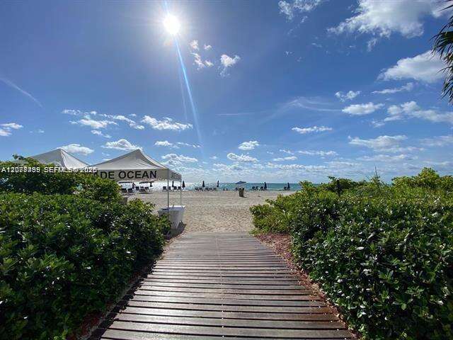 Jade Ocean at 17121 Collins Ave, Sunny Isles Beach, FL 33160 - For Rent photo 43