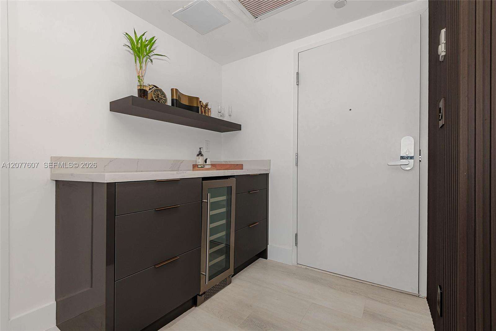 Roney Palace at 2301 Collins Ave, Miami Beach, FL 33139 - For Rent photo 14