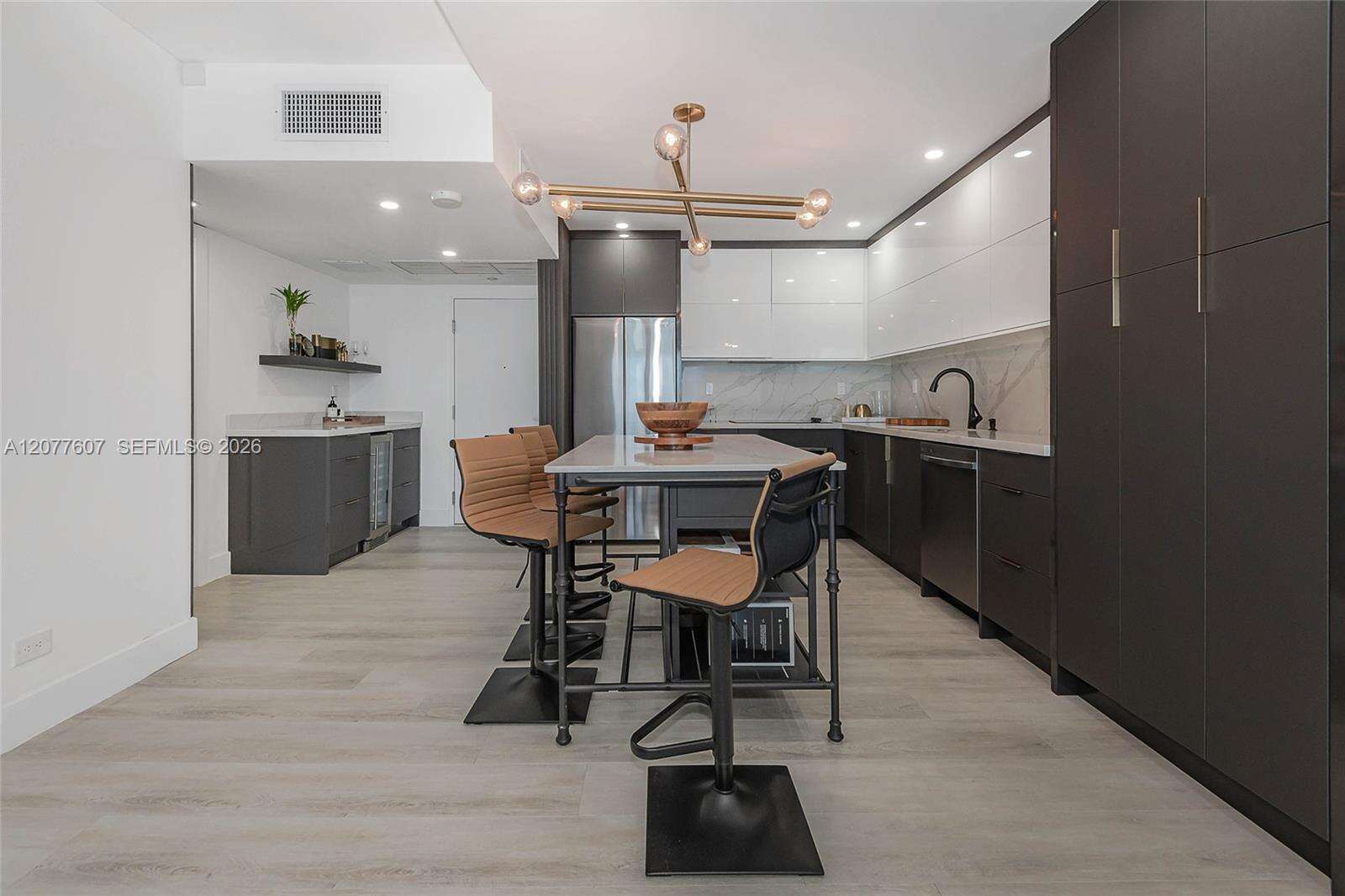 Roney Palace at 2301 Collins Ave, Miami Beach, FL 33139 - For Rent photo 9