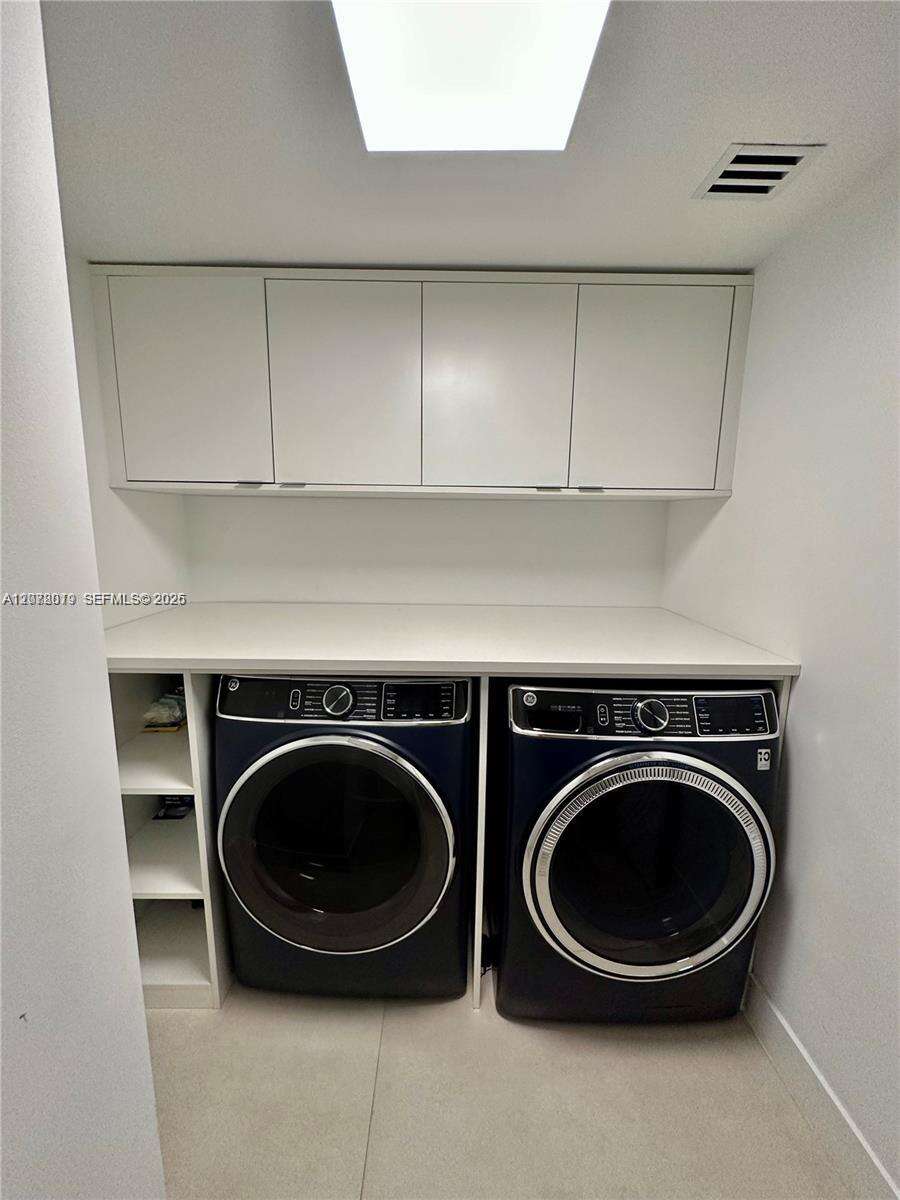 Villa Regina at 1581 Brickell Ave, Miami, FL 33129 - For Rent photo 18