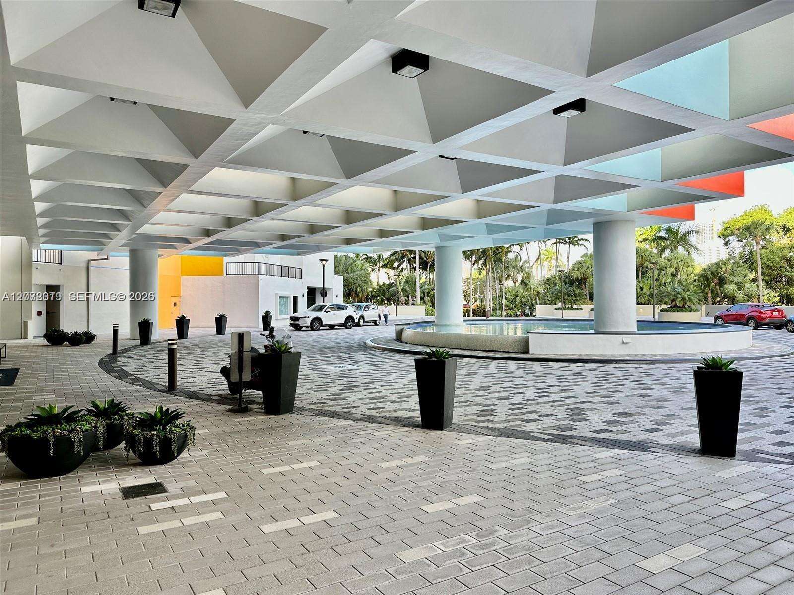Villa Regina at 1581 Brickell Ave, Miami, FL 33129 - For Rent photo 24