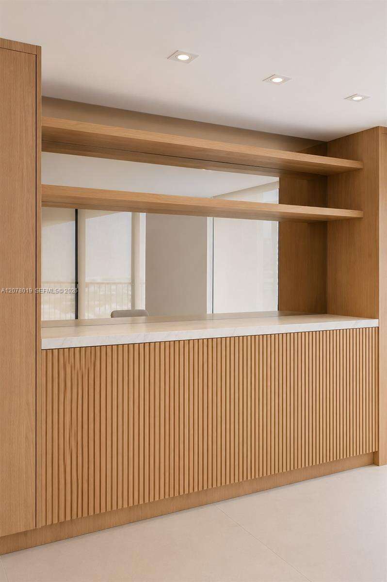 Villa Regina at 1581 Brickell Ave, Miami, FL 33129 - For Rent photo 7