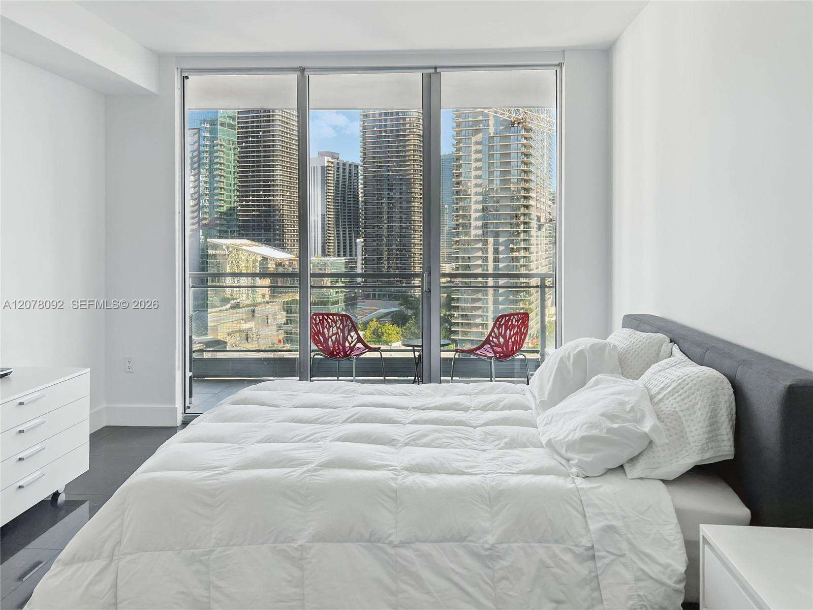Mint at 92 3 St, Miami, FL 33130 - For Rent photo 3