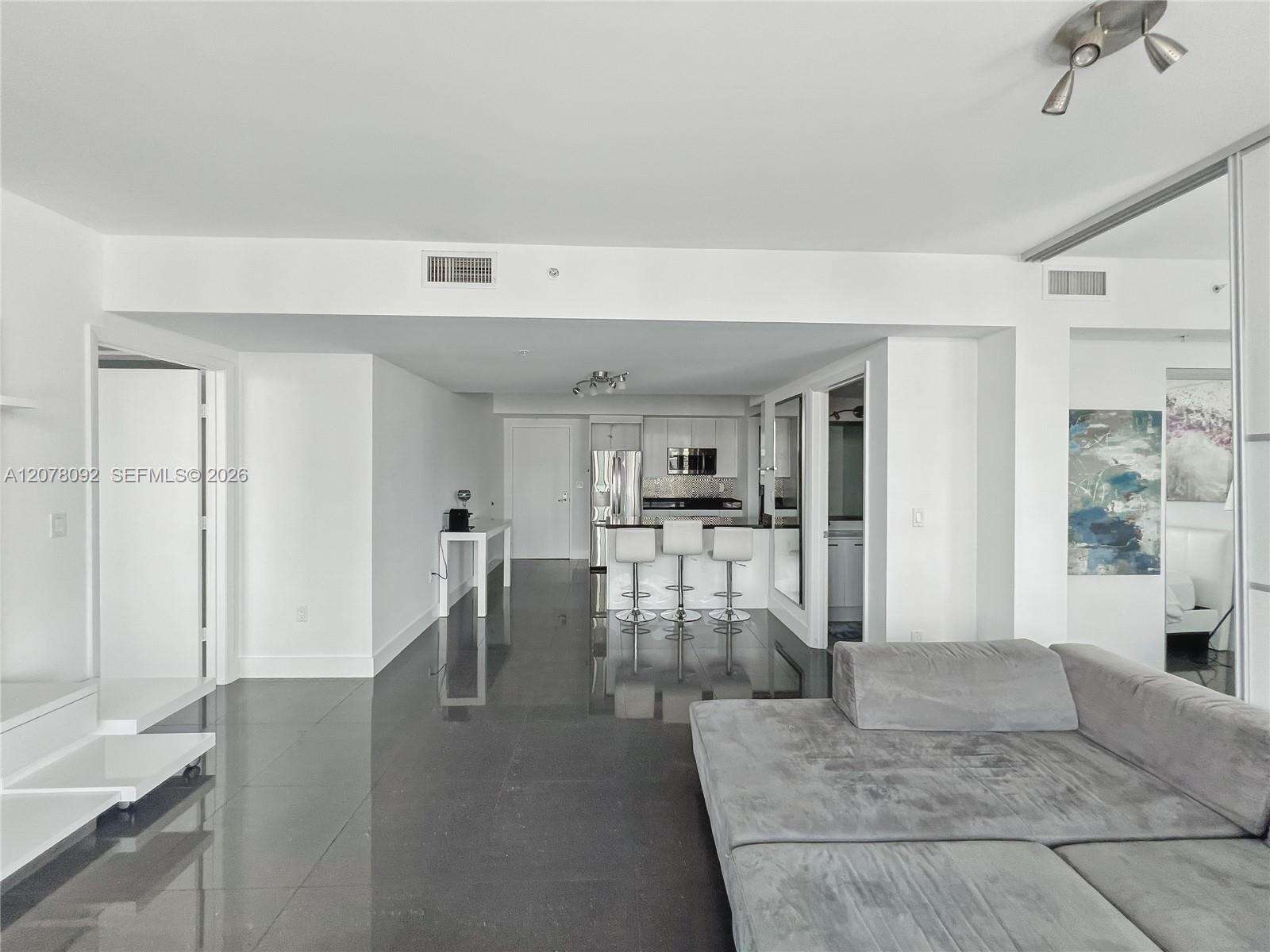 Mint at 92 3 St, Miami, FL 33130 - For Rent photo 7