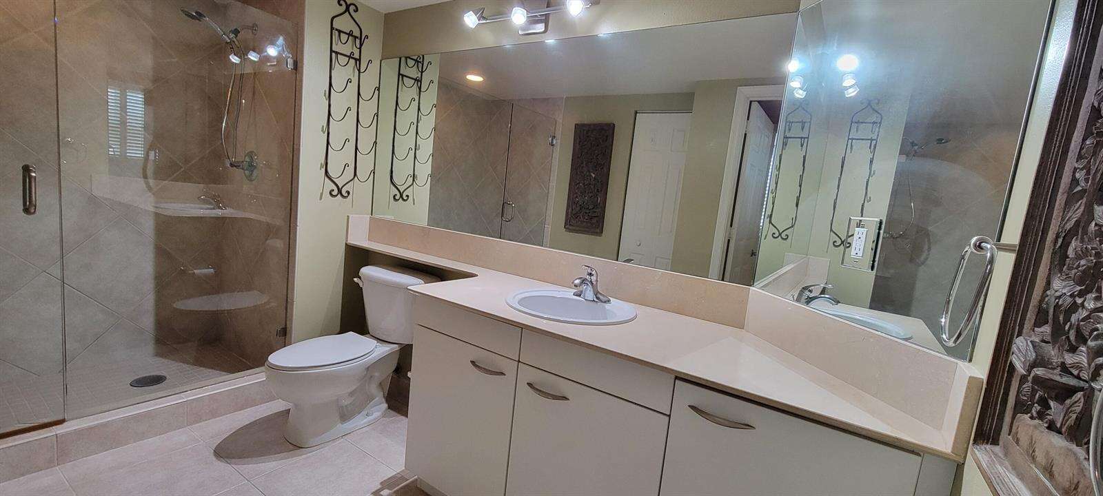2080 Ocean, Hallandale Beach, FL 33009 - For Rent photo 11