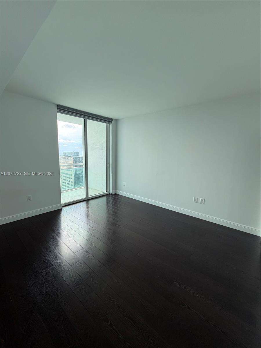 The Plaza On Brickell West at 951 Brickell Ave, Miami, FL 33131 - For Rent photo 4
