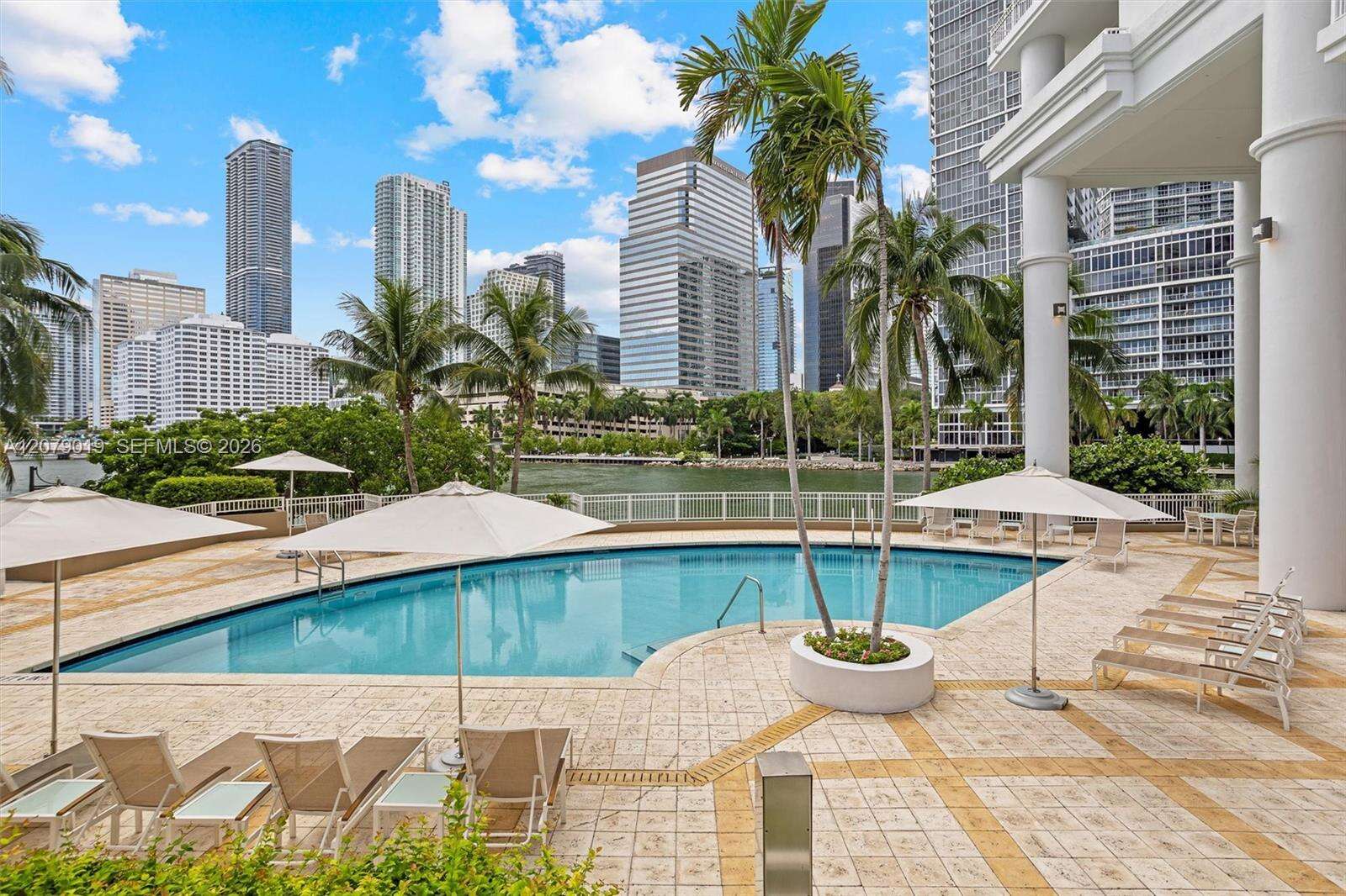 Courts Brickell Key at 801 Brickell Key Blvd, Miami, FL 33131 - For Rent photo 12