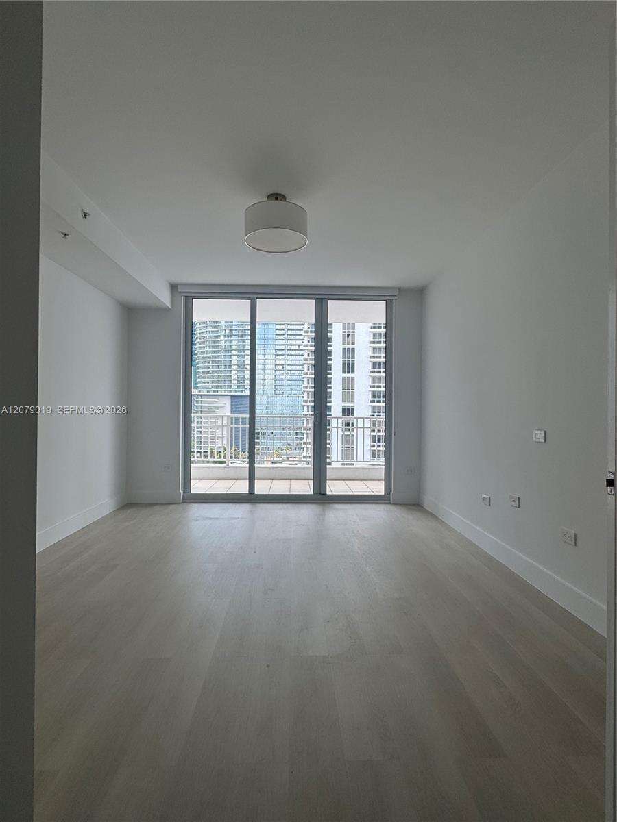 Courts Brickell Key at 801 Brickell Key Blvd, Miami, FL 33131 - For Rent photo 16