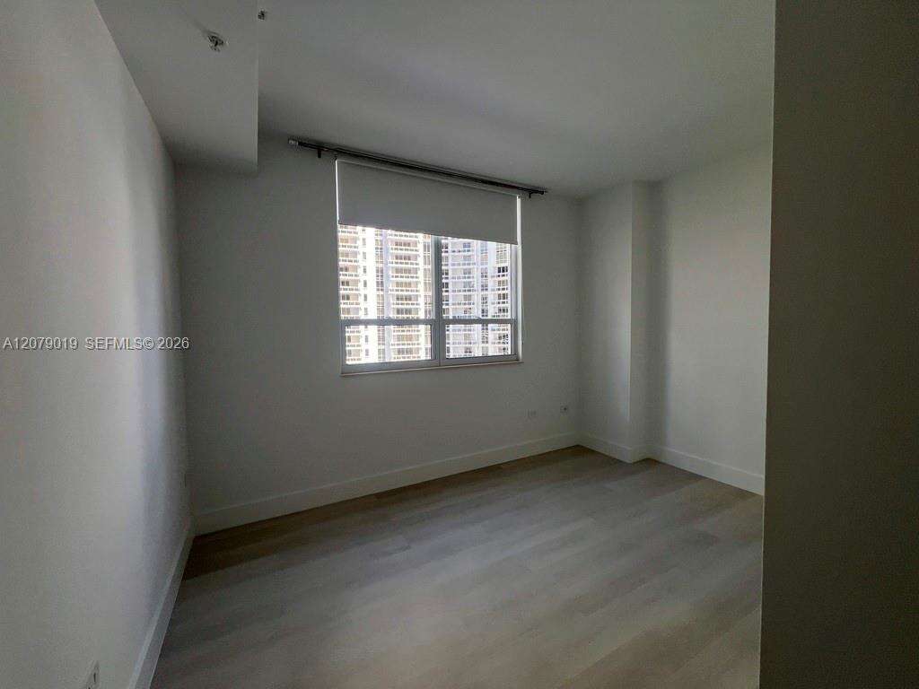 Courts Brickell Key at 801 Brickell Key Blvd, Miami, FL 33131 - For Rent photo 17
