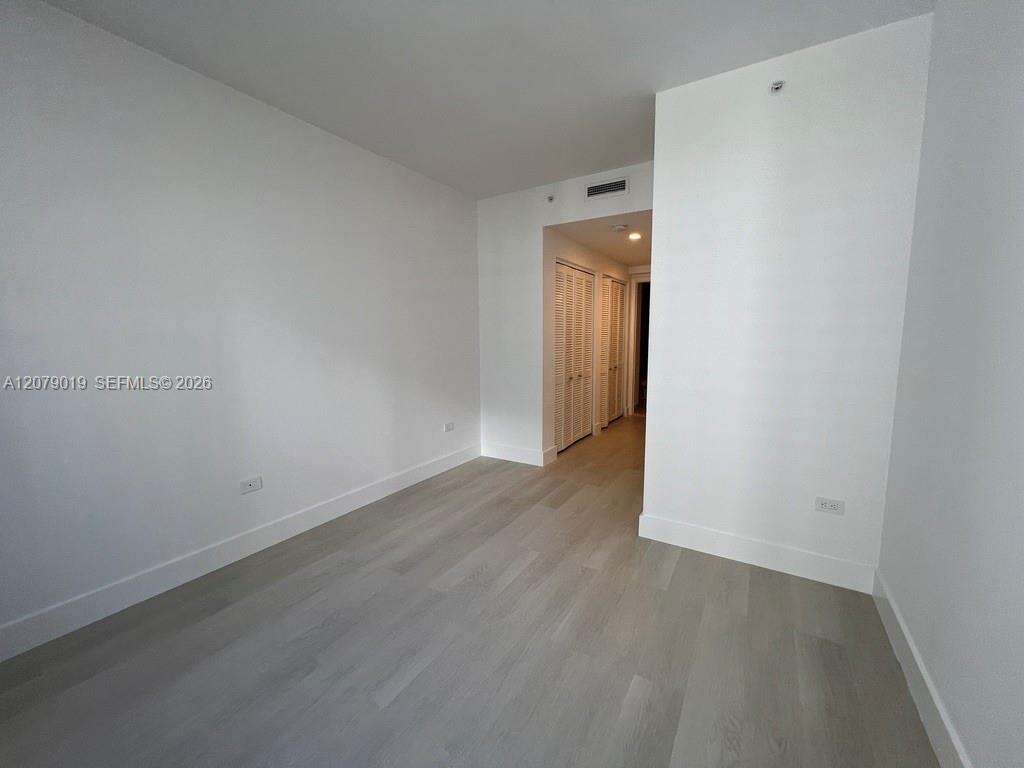 Courts Brickell Key at 801 Brickell Key Blvd, Miami, FL 33131 - For Rent photo 20