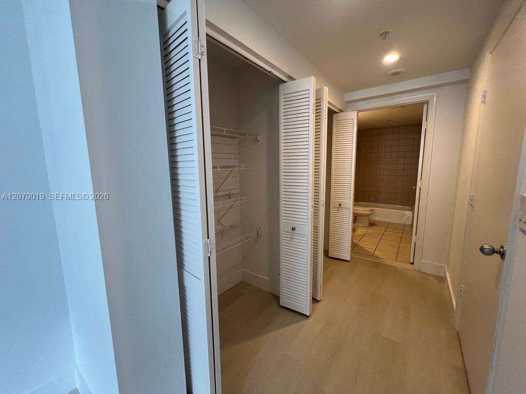 Courts Brickell Key at 801 Brickell Key Blvd, Miami, FL 33131 - For Rent photo 21