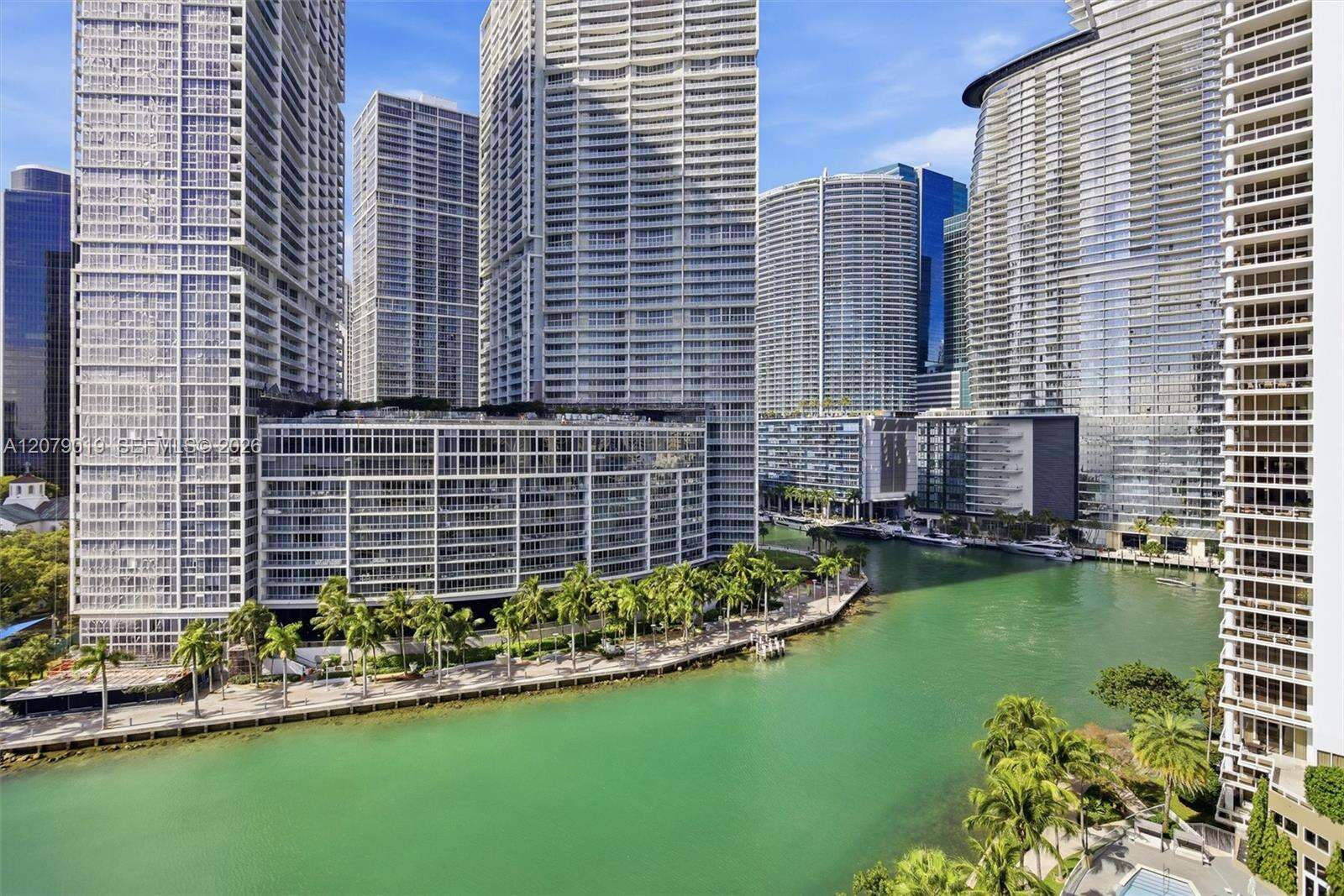 Courts Brickell Key at 801 Brickell Key Blvd, Miami, FL 33131 - For Rent photo 4