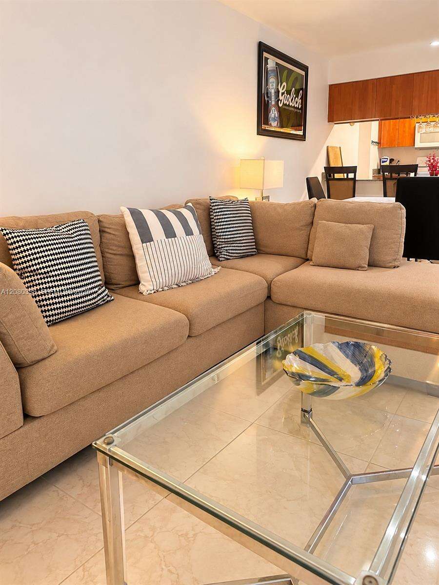 The Club At Brickell Bay at 1200 Brickell Bay Dr, Miami, FL 33131 - For Rent photo 10