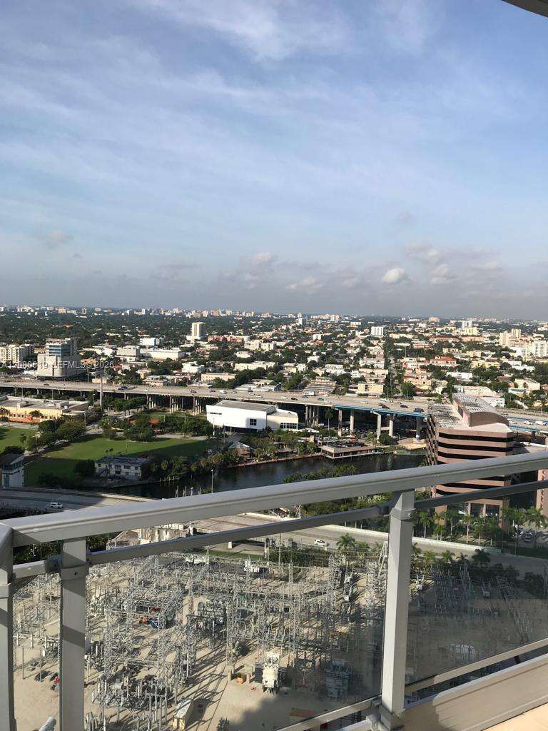 The Ivy at 90 3 St, Miami, FL 33130 - For Rent photo 1