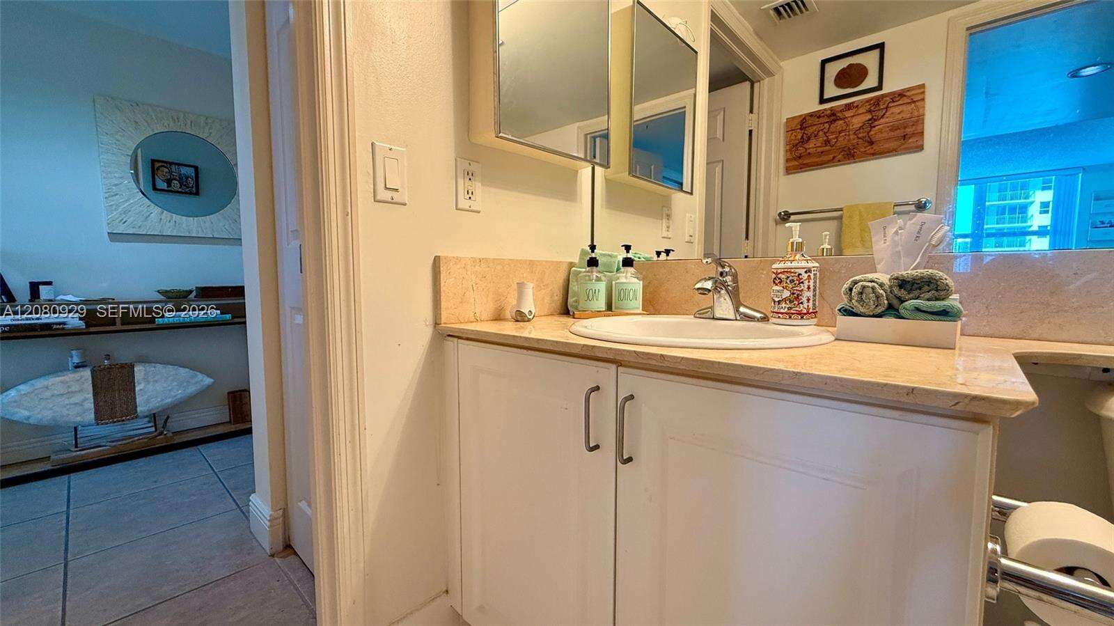 The Mark On Brickell at 1155 Brickell Bay Dr, Miami, FL 33131 - For Rent photo 30