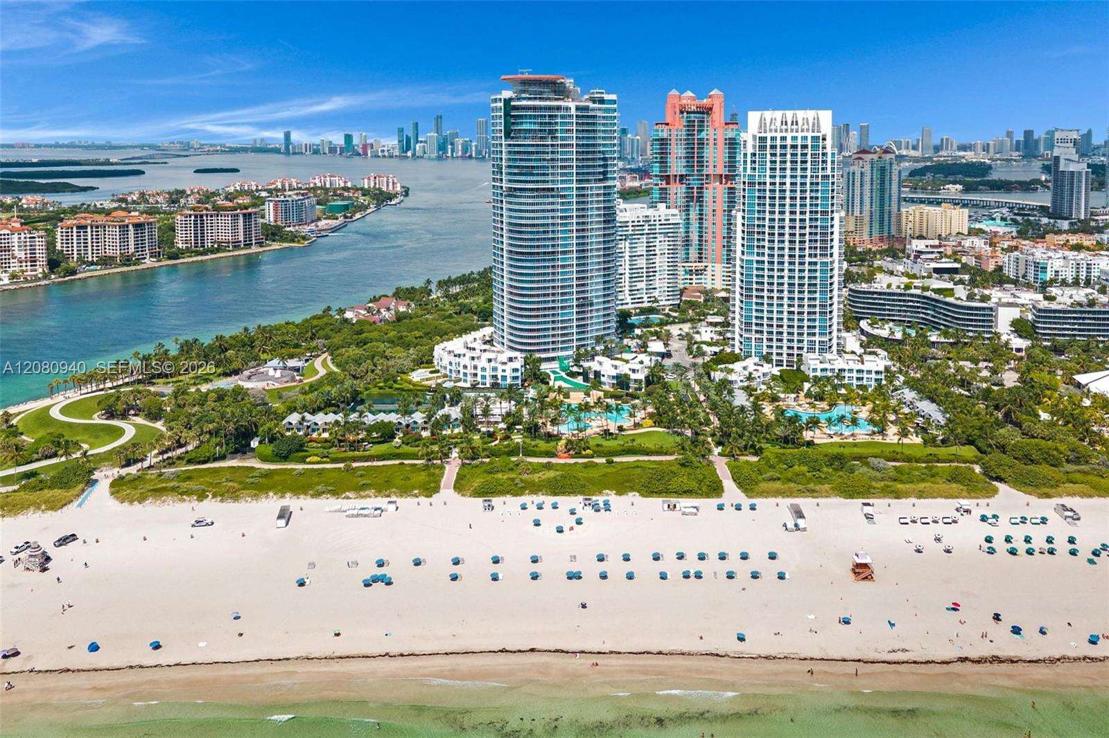 Continuum South Tower at 100 Pointe Dr, Miami Beach, FL 33139 - For Rent photo 5