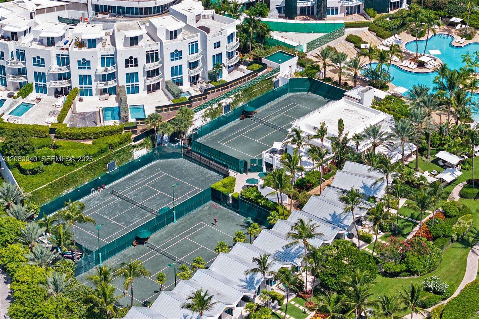 Continuum South Tower at 100 Pointe Dr, Miami Beach, FL 33139 - For Rent photo 43