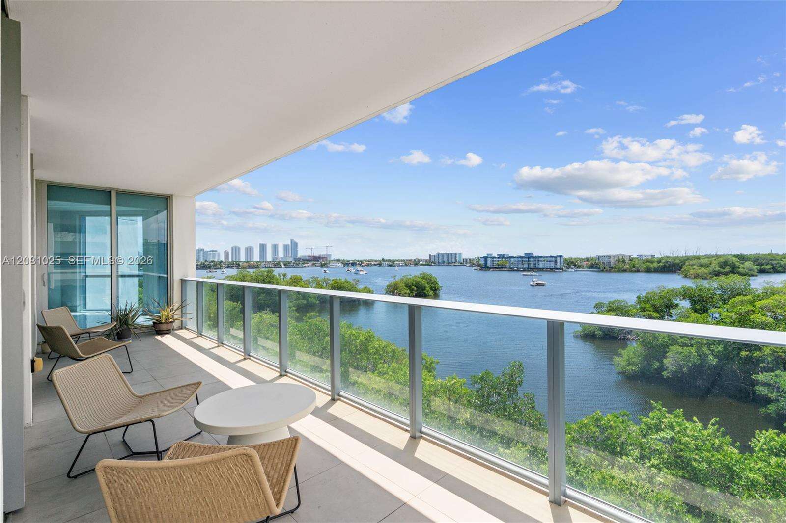 Marina Palms at 17111 Biscayne Blvd, North Miami Beach, FL 33160 - For Rent photo 1