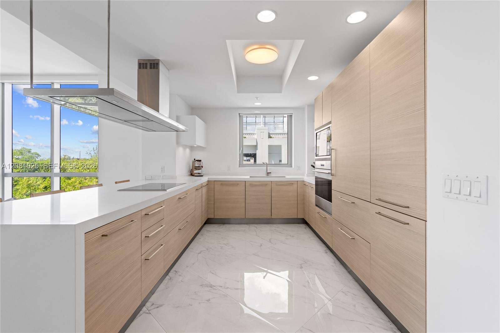 Marina Palms at 17111 Biscayne Blvd, North Miami Beach, FL 33160 - For Rent photo 15