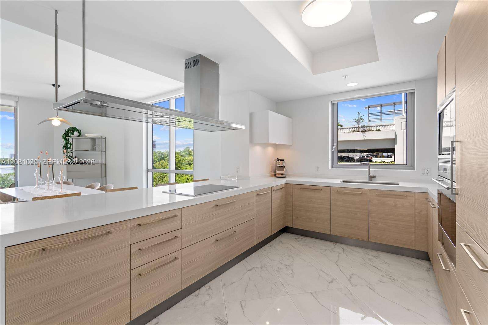 Marina Palms at 17111 Biscayne Blvd, North Miami Beach, FL 33160 - For Rent photo 17