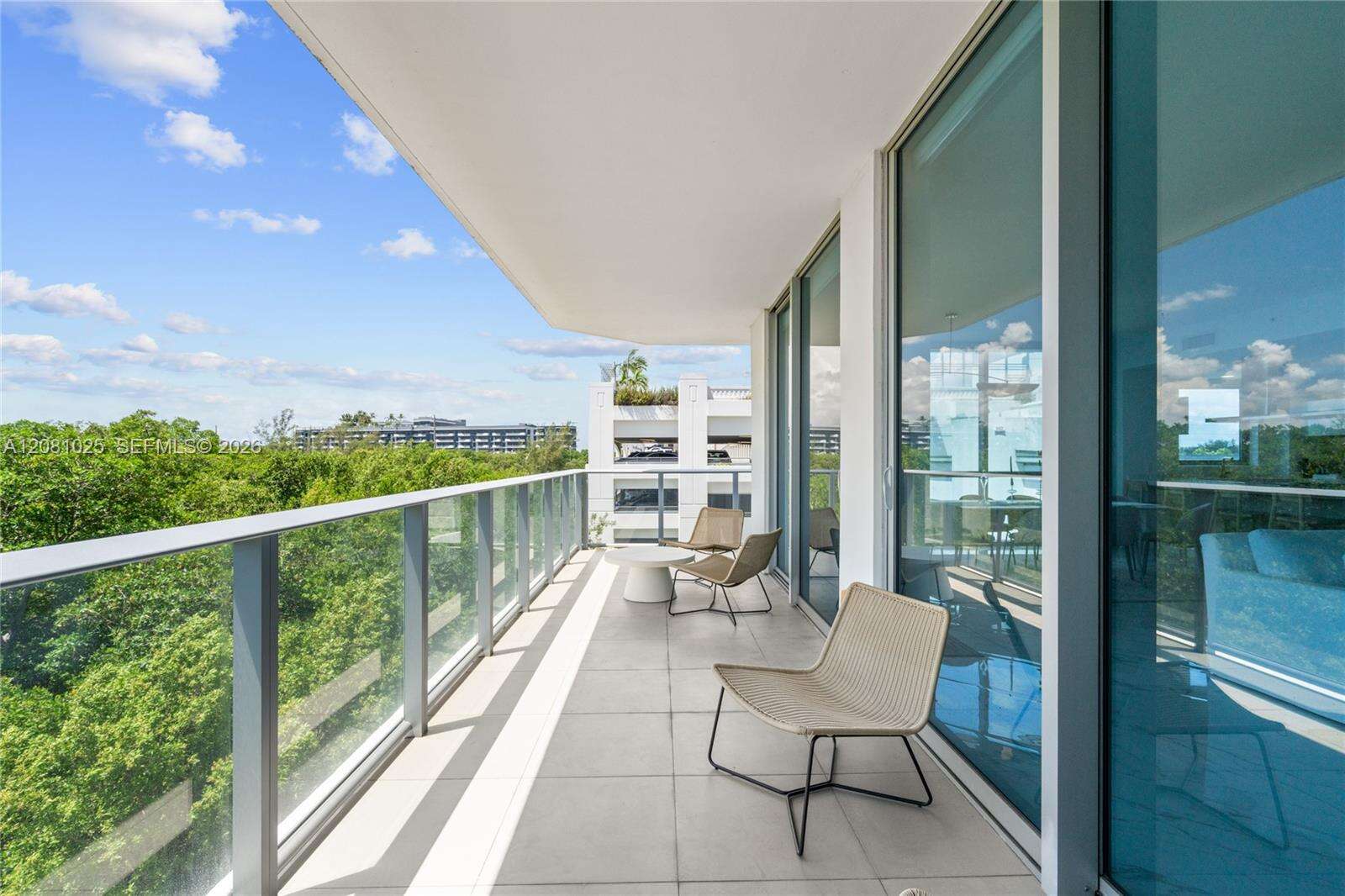 Marina Palms at 17111 Biscayne Blvd, North Miami Beach, FL 33160 - For Rent photo 35