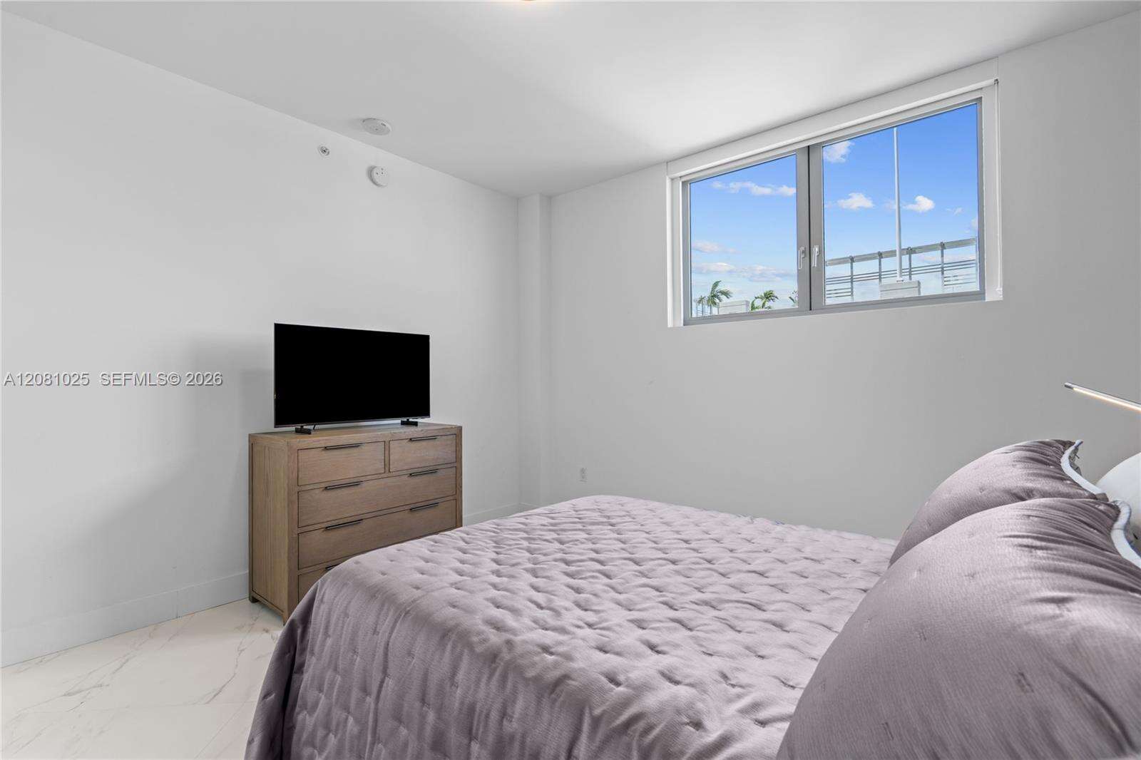 Marina Palms at 17111 Biscayne Blvd, North Miami Beach, FL 33160 - For Rent photo 45