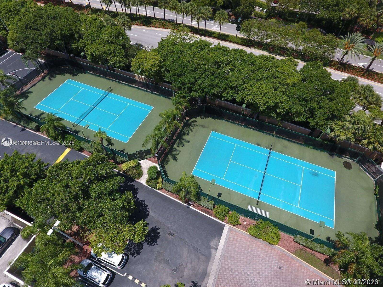 The Yacht Club At Aventura at 19999 Country Club Dr, Aventura, FL 33180 - For Rent photo 35